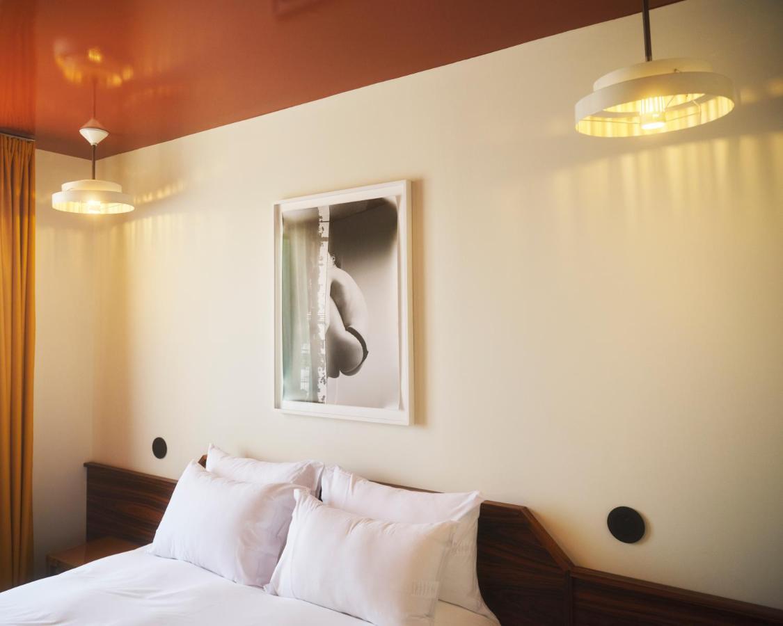 Hotel Present - Entree Autonome, Reception En Ligne - Encore Mieux آرْلْ المظهر الخارجي الصورة
