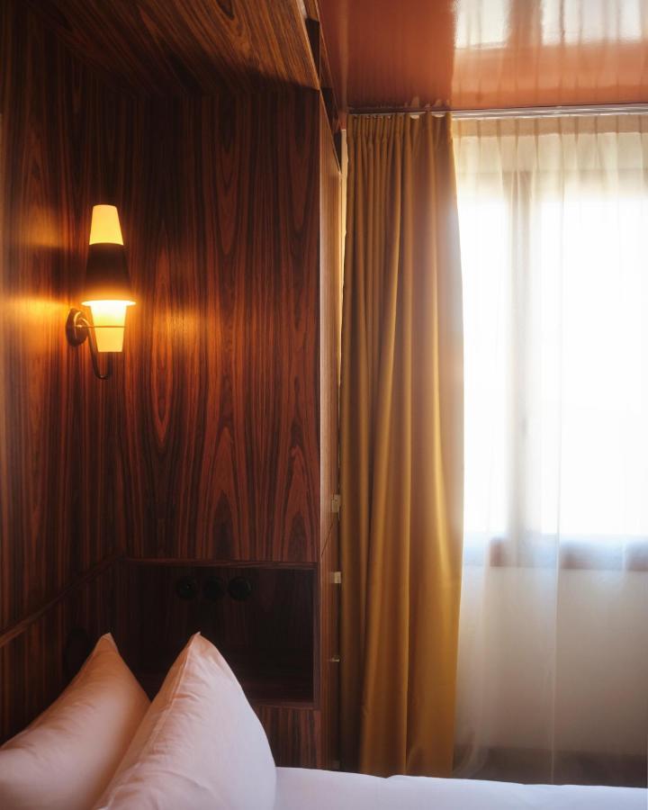 Hotel Present - Entree Autonome, Reception En Ligne - Encore Mieux آرْلْ المظهر الخارجي الصورة